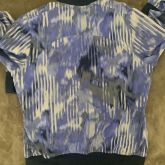 Athleta bomber style lightweight jacket size M - Picture 6 of 6